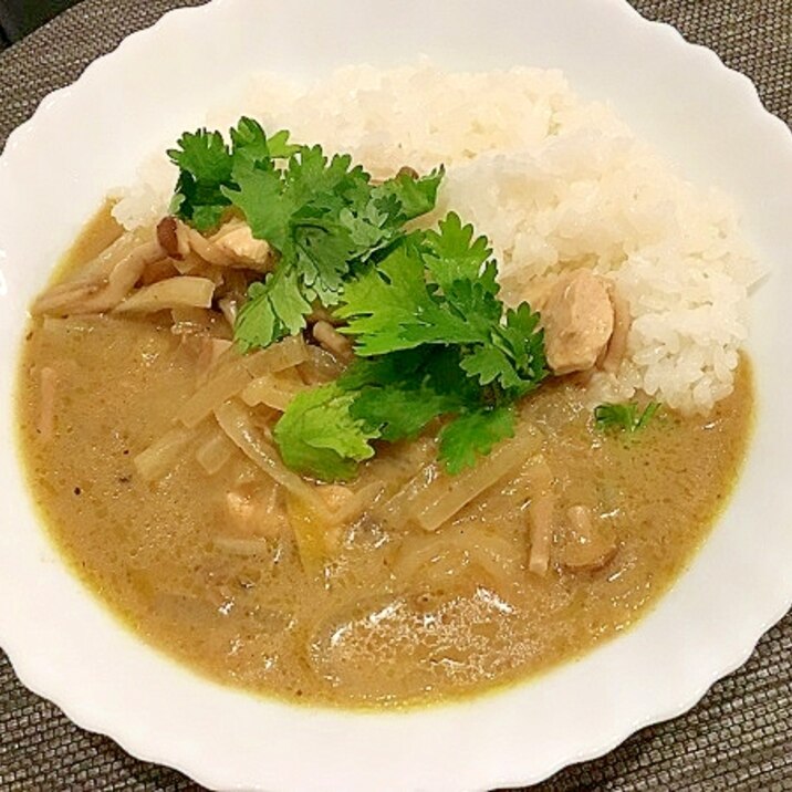 鶏肉と大根のグリーンカレー